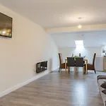 Kynsparks Apartments